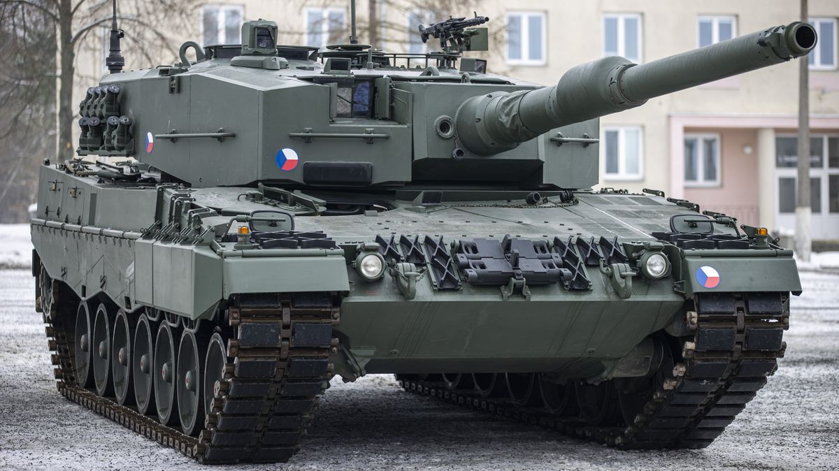 Zbytek tanků z Německa dorazí letos. Cvičnou munici si Česko zaplatí samo